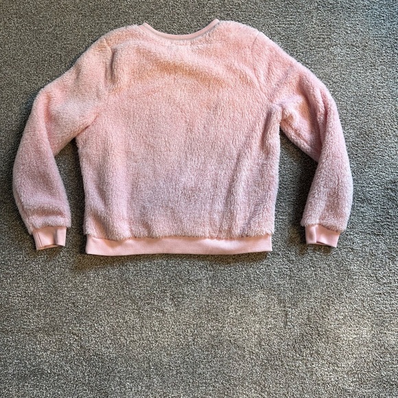 Women’s fluffy cat crew neck sweater - Picture 2 of 3